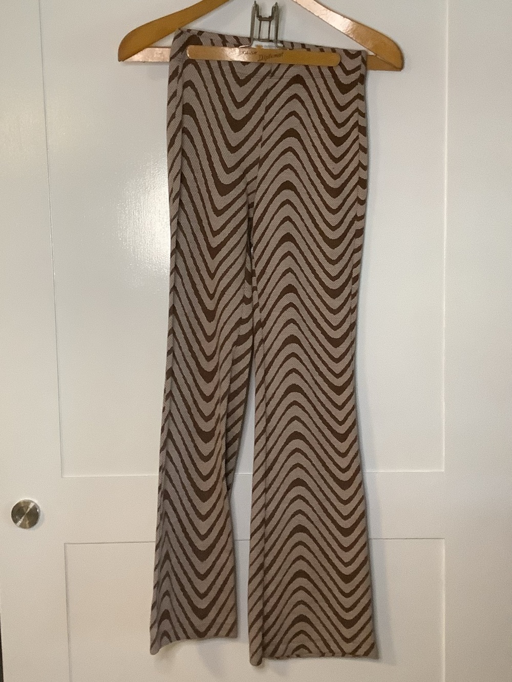 Urban Outfitters Brown & Tan Flare Leg Knit Pants SZ S-P 24” Waist